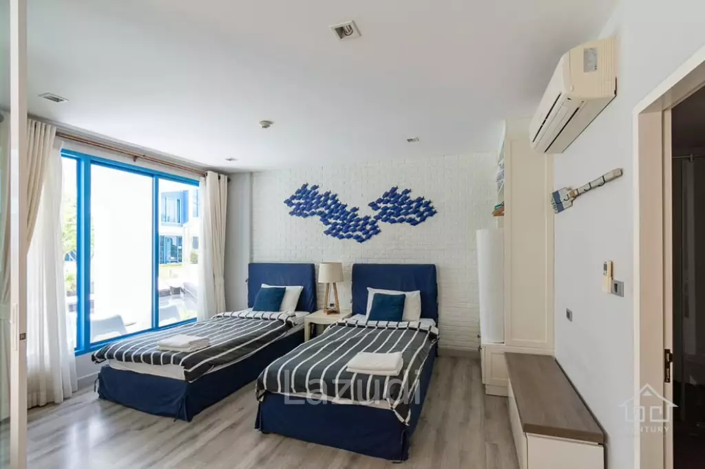 Luxury 2 Bed Beachfront Condo Pool Access