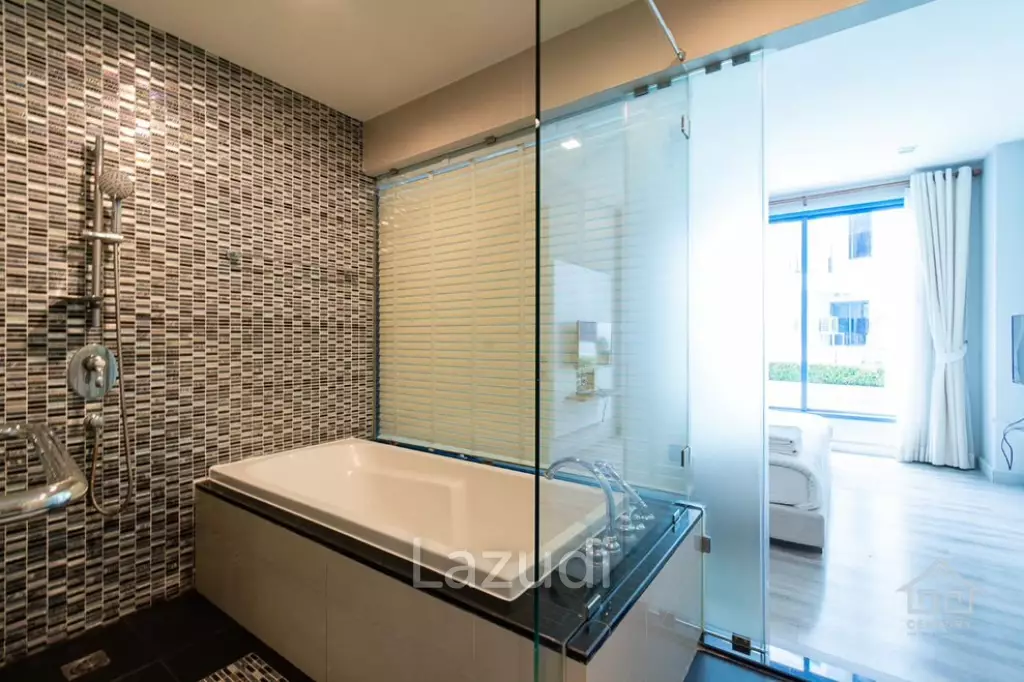 Luxury 2 Bed Beachfront Condo Pool Access