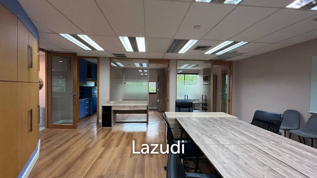 Office For Rent At Permpoom Building