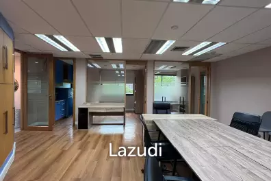 Office For Rent At Permpoom Building