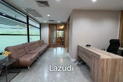 Office For Rent At Permpoom Building