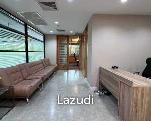 Office For Rent At Permpoom Building