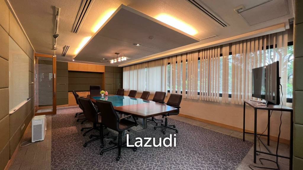 Office For Rent At Permpoom Building