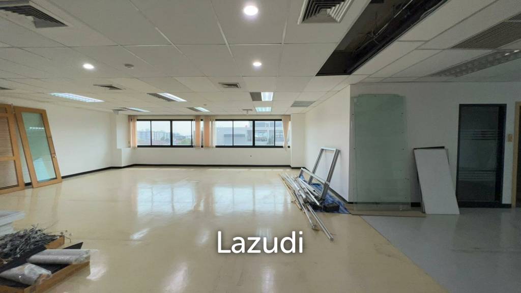 Office For Rent At Permpoom Building