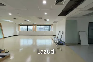 Office For Rent At Permpoom Building