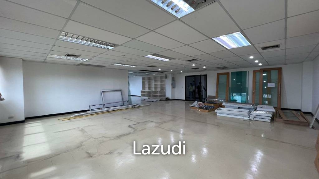 Office For Rent At Permpoom Building