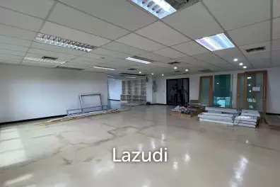 Office For Rent At Permpoom Building