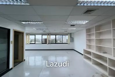 Office For Rent At Permpoom Building