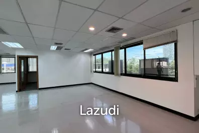 Office For Rent At Permpoom Building