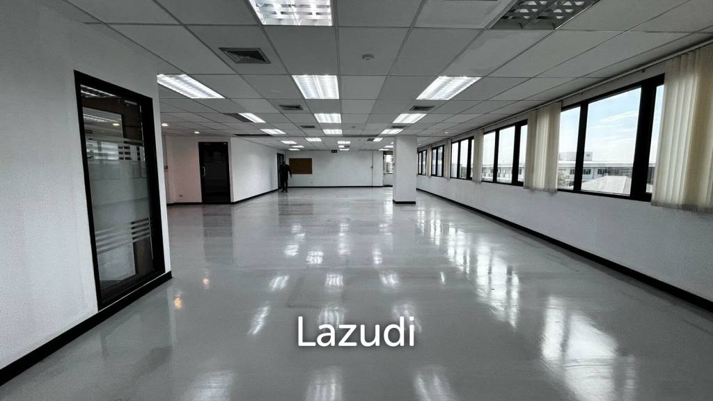 Office For Rent At Permpoom Building