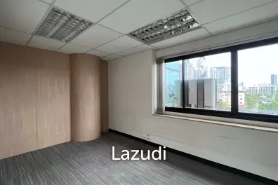 Office For Rent At Permpoom Building