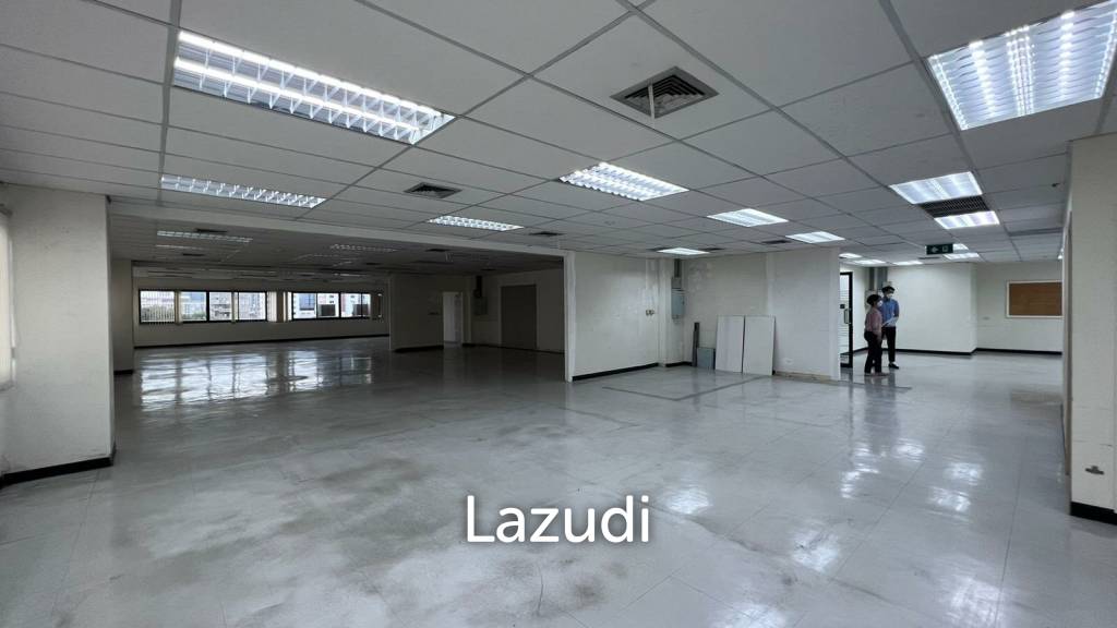 Office For Rent At Permpoom Building