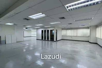 Office For Rent At Permpoom Building