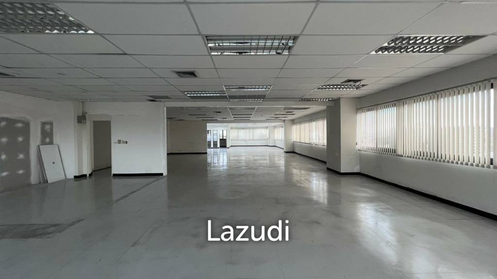Office For Rent At Permpoom Building