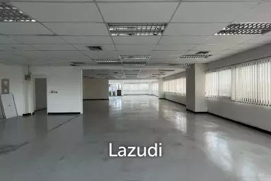 Office For Rent At Permpoom Building