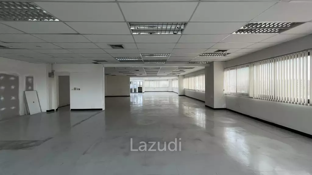 Office For Rent At Permpoom Building