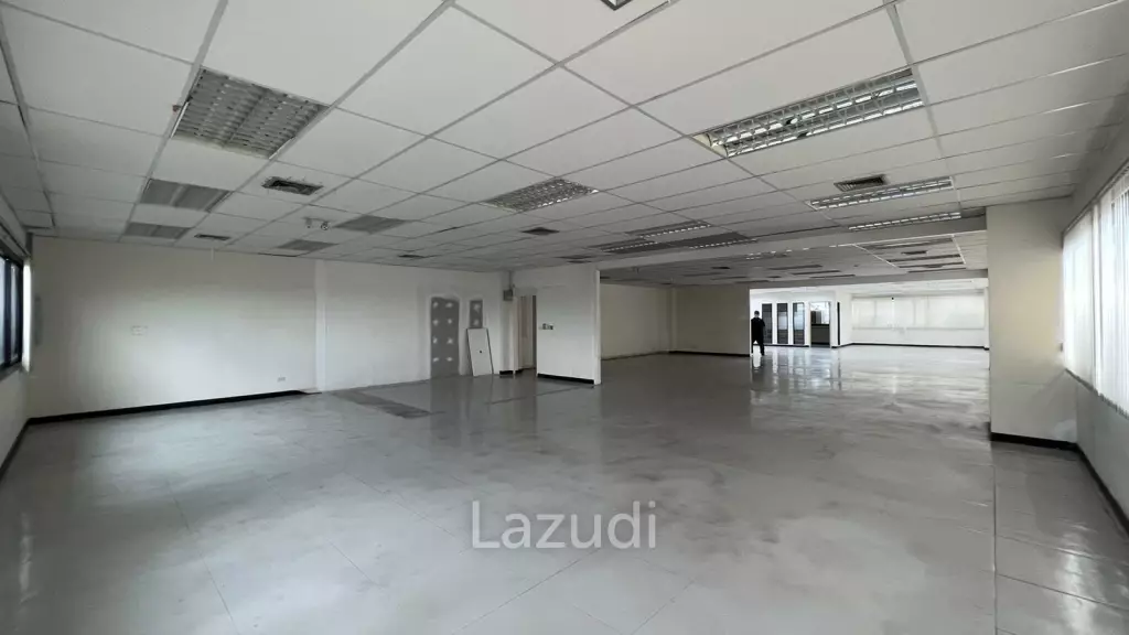 Office For Rent At Permpoom Building