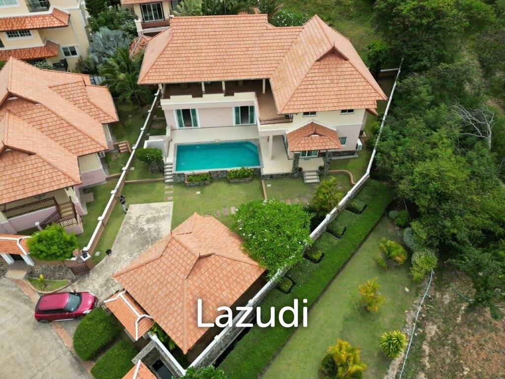 Вилла 652 кв.м. 3 Кровать 4 Ванна