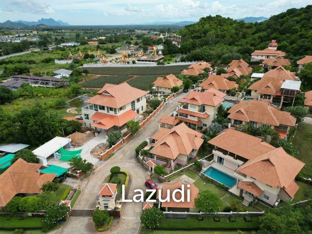 Вилла 652 кв.м. 3 Кровать 4 Ванна