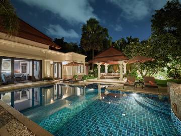 5 bedroom pool villa Sai Taan
