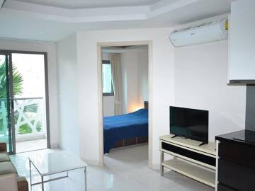 Water Park - Quality condo on Pratumnak Hill for Sale