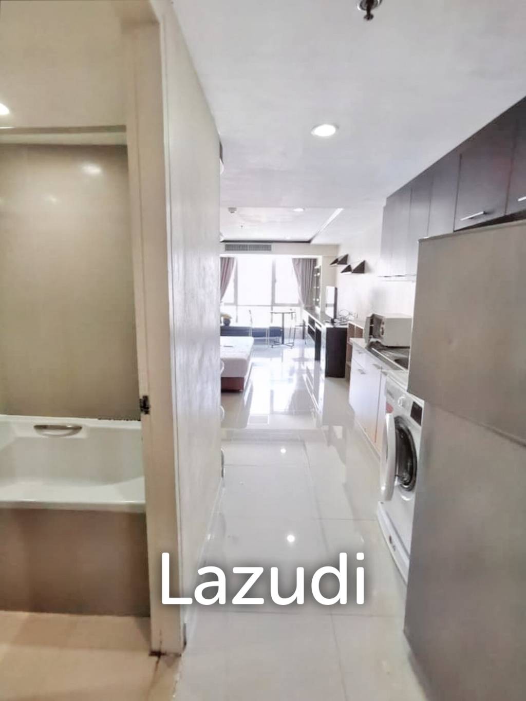 1 Bed 1 Bath 35.7 SQ.M The Trendy Condominium