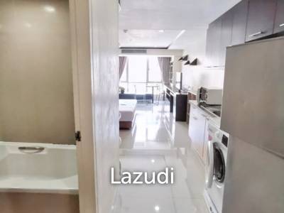 1 Bed 1 Bath 35.7 SQ.M The Trendy Condominium