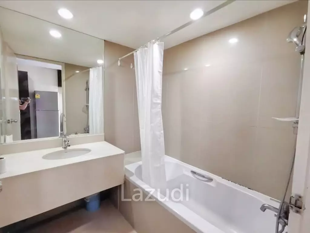 1 Bed 1 Bath 35.7 SQ.M The Trendy Condominium
