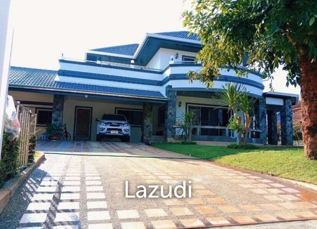 5 Bed Villa in Marb Prachan Pattaya