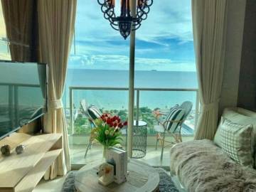 Luxury Condo Riviera Jomtien for Sale