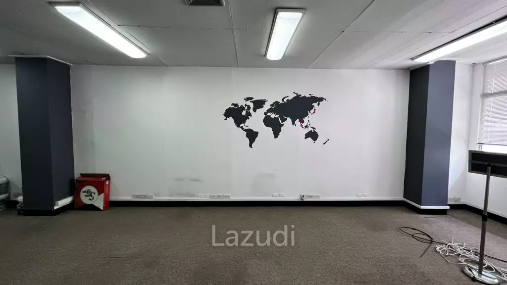 Office For Rent At Kasemkij Buiding