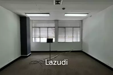 Office For Rent At Kasemkij Buiding