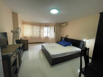 Jomtien Thip Condotel for Sale