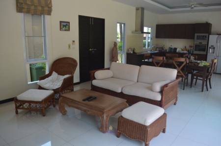 Luxury Balinese style 4 Bedroom Villa