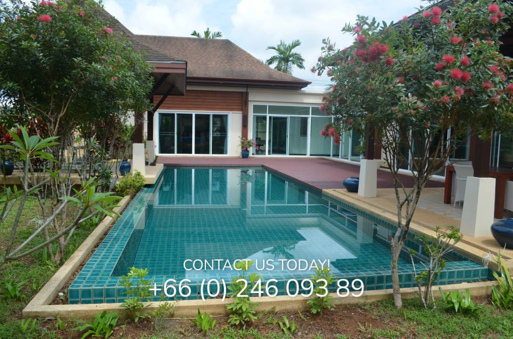 
        Luxury Balinese style 4 Bedroom Villa
      