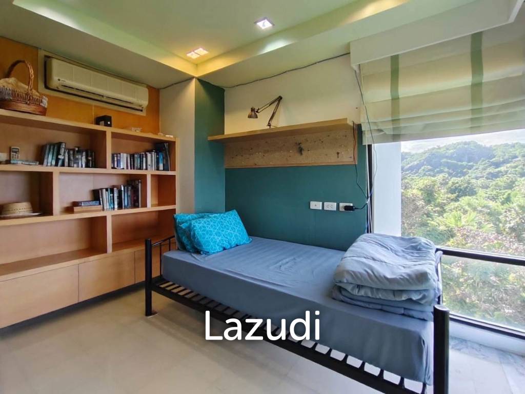 SANTI PURA : Good Value 3 Bed Condo On High Floor With Great Views