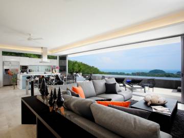 3 bedroom sea view apartments near Layan beach