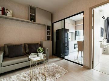 Life Sukhumvit 48 One bedroom condo for sale with tenant