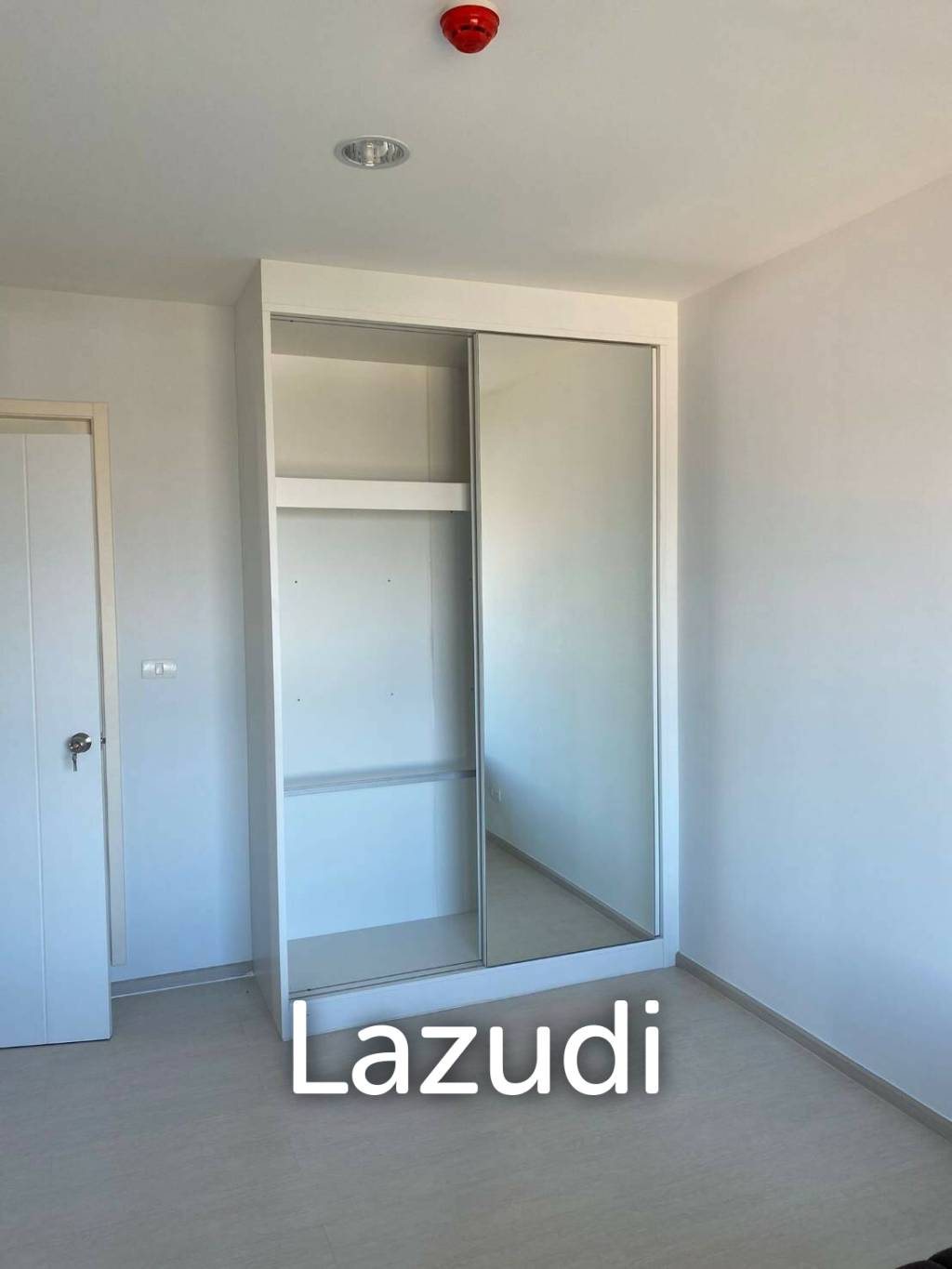 47.99 Sqm 1 Bed 1 Bath Condo For Sale with Tenant