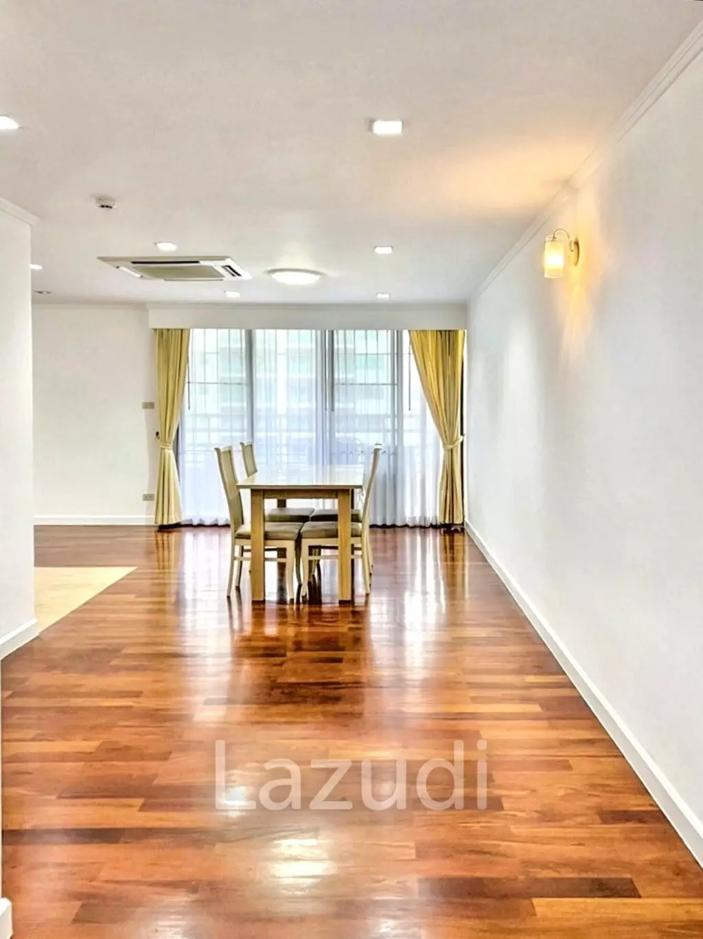 3 Bed 2 Bath 163 SQ.M Acadamia Grand Tower