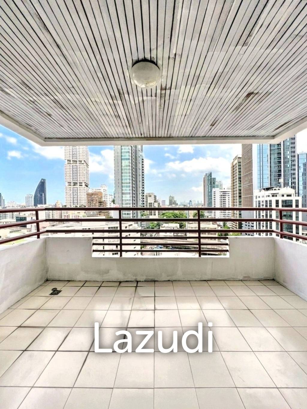 3 Bed 2 Bath 163 SQ.M Acadamia Grand Tower