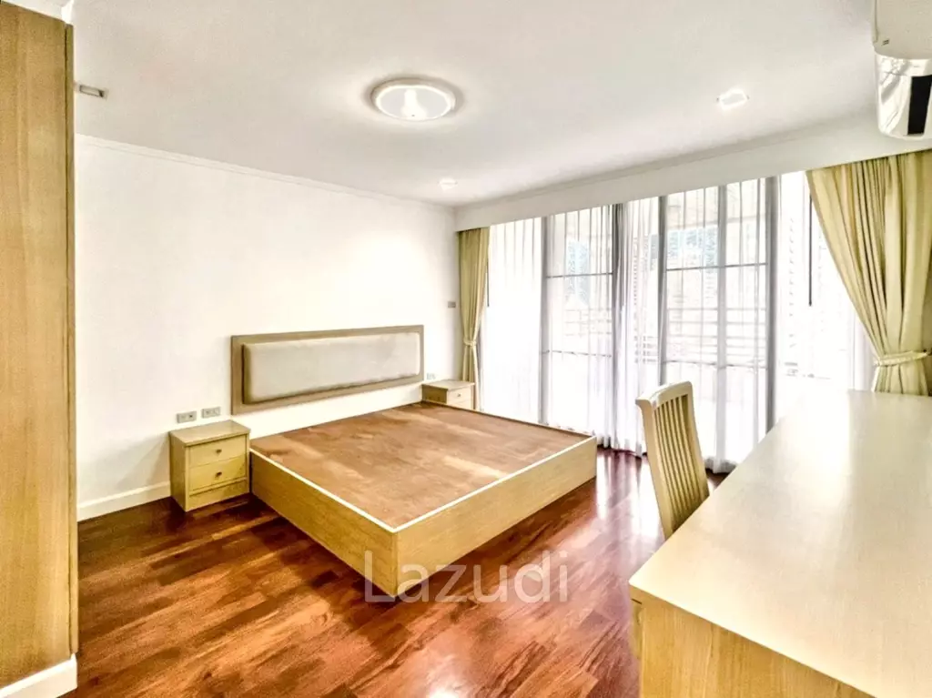 3 Bed 2 Bath 163 SQ.M Acadamia Grand Tower