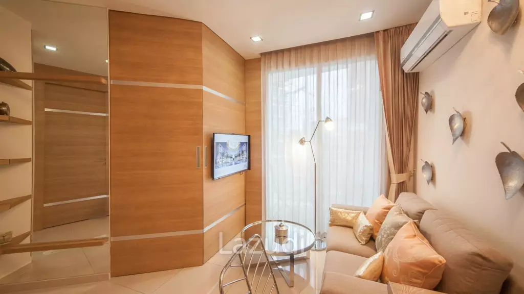 1 Bed 1 Bath 23.52 SQ.M. Olympus City Garden