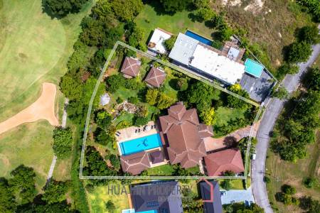 Amazing 9 bed, 8 Bath Pool Villa on Palm Hills Golf Course