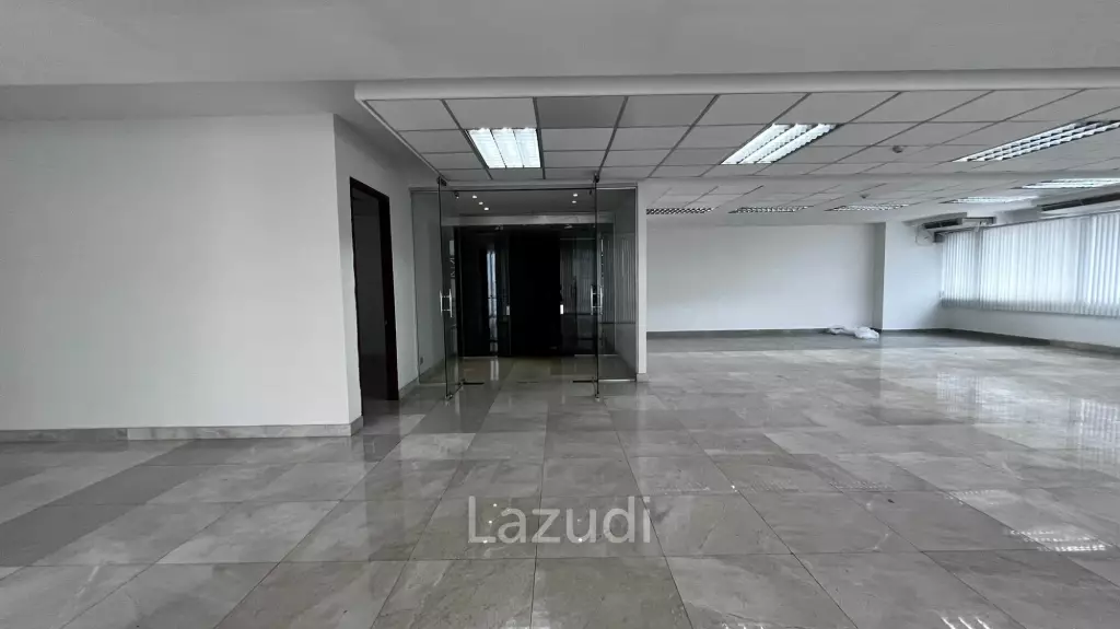 Office For Rent At Silom19 Building