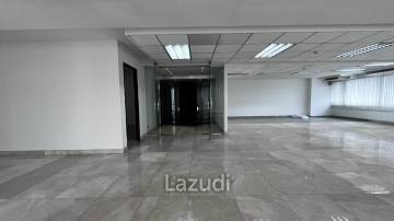 Office For Rent At Silom19 Building