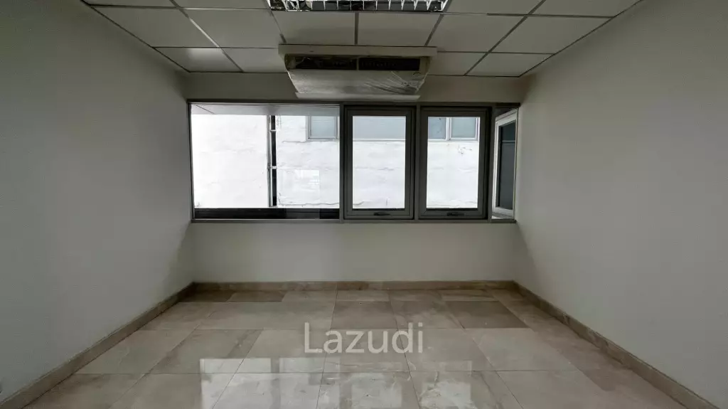Office For Rent At Silom19 Building