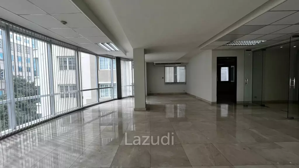 Office For Rent At Silom19 Building