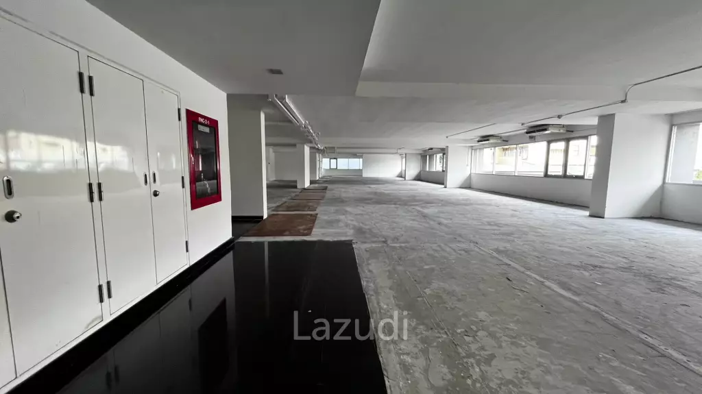 Office For Rent At Silom19 Building