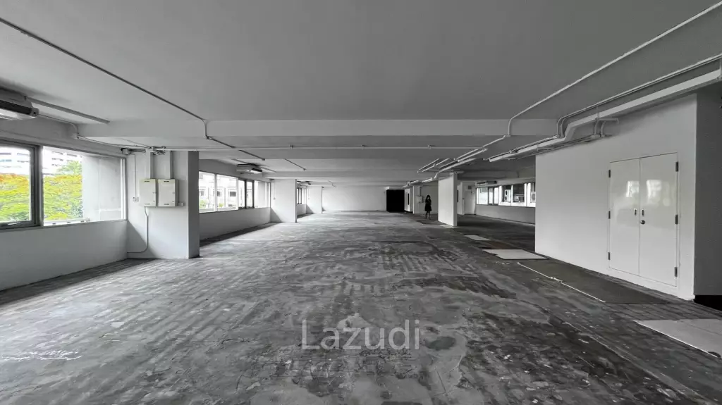 Office For Rent At Silom19 Building